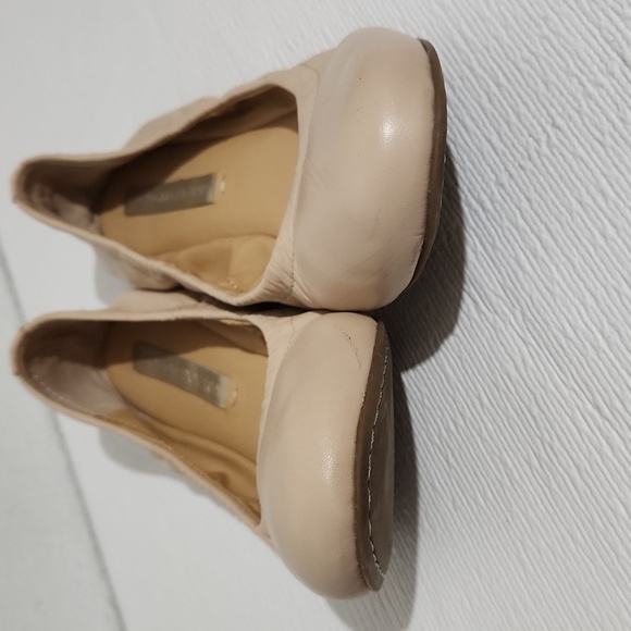 BCBGMaxAzria Molly Nude Ballet Flats - Picture 3 of 7